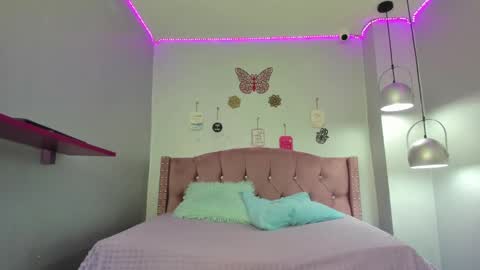 Snapshot of tanit_angels chatting on February 28, 11:03 am TANIT ANGELS online show from February 28, 11:03 am