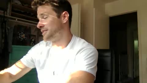 Dr. Love online show from October 27, 10:21 pm