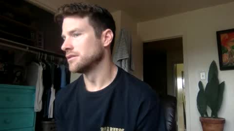 Dr. Love online show from March 3, 2:46 pm