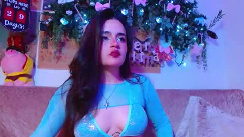    online show from December 2, 2:10 am