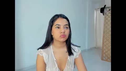Snapshot of tarahills chatting on September 8, 9:03 pm Tara Hills online show from September 8, 9:03 pm