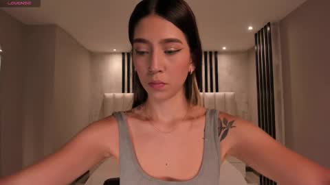 Tara Lawrence online show from September 22, 12:48 am