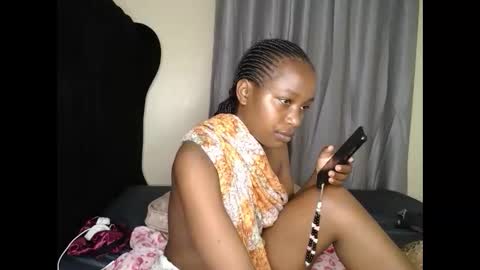 Snapshot of tasha_kimmy chatting on September 23, 12:48 am Ireen online show from September 23, 12:48 am
