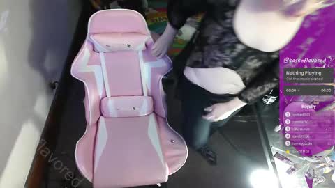 Snapshot of tasteflavored_femboy chatting on March 11, 12:50 pm Taste online show from March 11, 12:50 pm