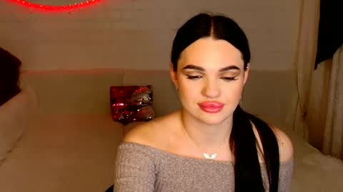 tasty_babyy online show from January 10, 7:21 pm