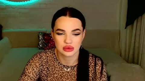 tasty_babyy online show from January 17, 4:36 pm