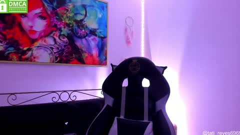 Snapshot of tati_reyes chatting on March 10, 1:00 pm Tatiana --- Schedule Monday to Sundays 800 to 200 UTC-5 online show from March 10, 1:00 pm