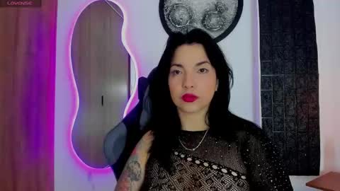 Snapshot of tatiana_sc chatting on October 7, 1:29 pm Tatiana SC online show from October 7, 1:29 pm