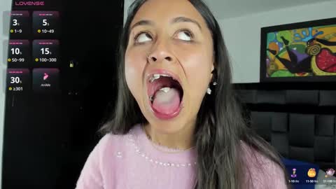 Tati online show from March 1, 3:05 pm