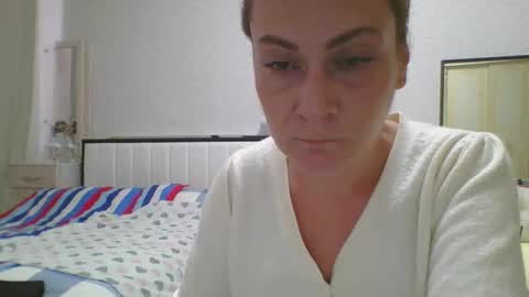 Snapshot of tatiana_xi chatting on September 23, 9:47 am tatiana_xi online show from September 23, 9:47 am