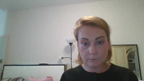 Snapshot of tatiana_xi chatting on September 24, 9:49 am tatiana_xi online show from September 24, 9:49 am