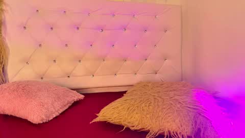 tatix online show from February 23, 1:13 pm