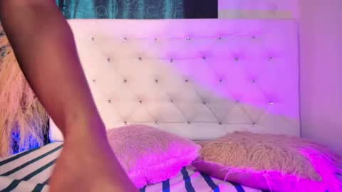 tatix online show from April 21, 6:48 pm