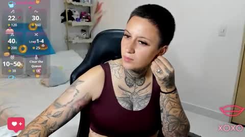 jess online show from April 22, 10:28 pm