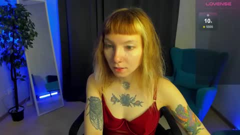 Snapshot of tattoo_artbaby chatting on September 21, 1:42 am tattoo_artbaby online show from September 21, 1:42 am