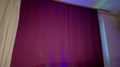 Alex but u can call me Theo online show from January 19, 7:51 am