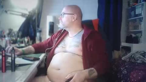 Tattooeddilf 01 online show from March 30, 9:59 pm