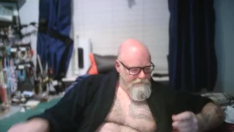 Snapshot of tattooeddilf01 chatting on October 5, 9:22 pm Tattooeddilf 01 online show from October 5, 9:22 pm