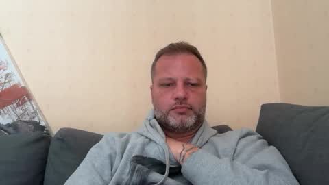 tattoomanforgirls online show from May 12, 9:29 am