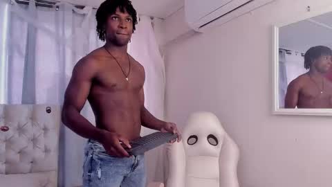 tau_montes online show from October 21, 3:59 pm