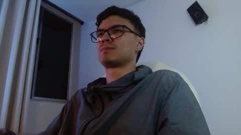 taurus4k online show from November 17, 7:55 am