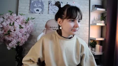 Taya online show from December 28, 11:30 am