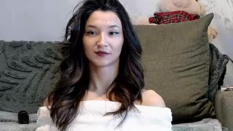 TayaKayan online show from February 19, 10:36 am