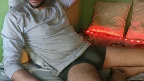 Taylor online show from April 4, 1:56 am