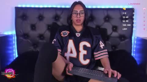 blue  online show from March 5, 2:57 am