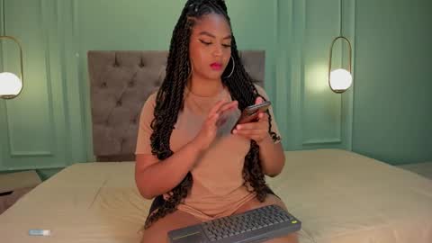 Snapshot of taylor_sexyy chatting on February 26, 4:08 am Taylor online show from February 26, 4:08 am