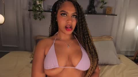 Snapshot of taylor_sexyy chatting on September 9, 4:34 am Taylor online show from September 9, 4:34 am
