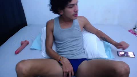 Tayron online show from March 2, 4:53 pm