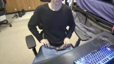 Snapshot of tbone_93 chatting on October 14, 1:30 am Tbone online show from October 14, 1:30 am