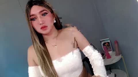 ellaine online show from March 9, 1:14 am