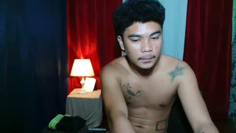 teahyun_yeongsu online show from November 28, 1:40 pm