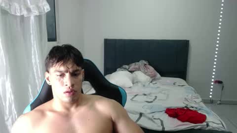 team23hot0 online show from September 24, 4:52 am