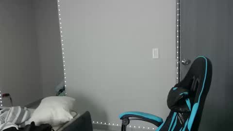 team23hot0 online show from October 16, 4:12 am