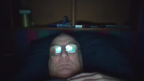 Mark online show from October 28, 8:15 am