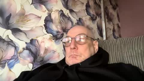 Mark online show from November 5, 2:30 pm