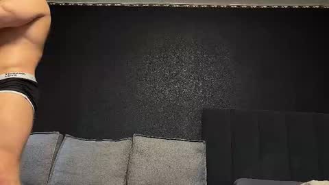 Andy Psy online show from February 12, 11:58 am