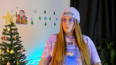 tekila__ online show from December 5, 8:06 pm