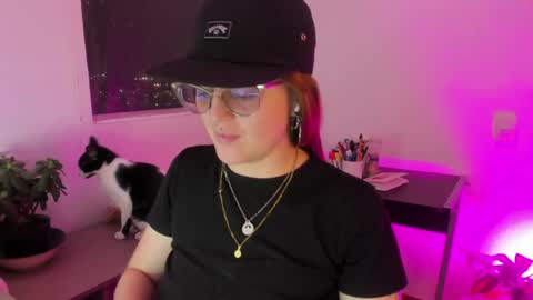 tekila__ online show from April 22, 11:56 pm