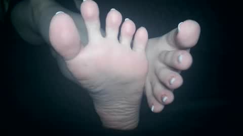 Viv West online show from October 21, 3:55 am