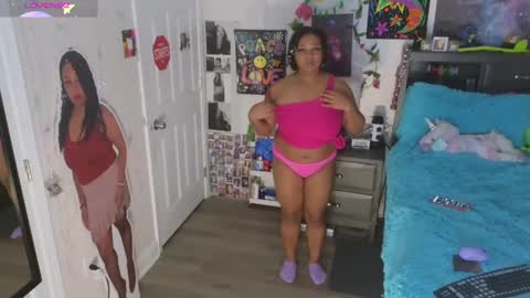 Snapshot of temptressbeauty24 chatting on October 7, 4:30 am Gaia online show from October 7, 4:30 am