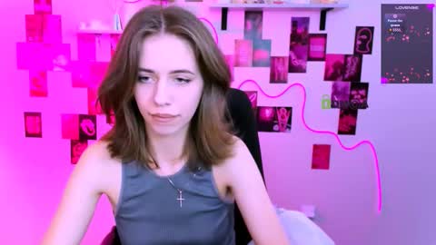 ur Louise online show from March 10, 9:57 am