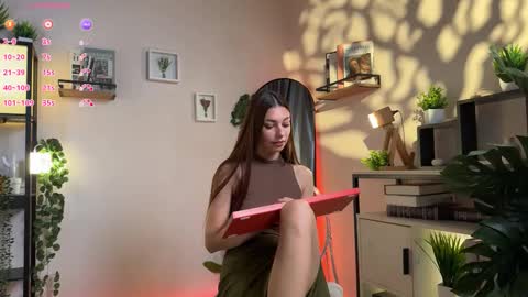 Snapshot of tenderly_amelie chatting on October 15, 11:55 am Amelie online show from October 15, 11:55 am