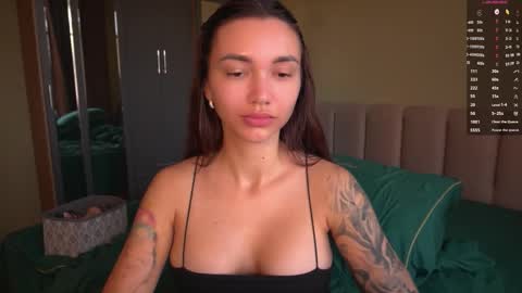 Snapshot of teona_amore chatting on October 1, 7:18 am Teya online show from October 1, 7:18 am