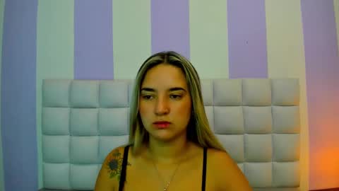 Snapshot of teresasroom_ chatting on March 3, 12:39 pm Teresa online show from March 3, 12:39 pm