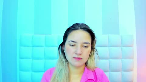 Snapshot of teresasroom_ chatting on February 17, 1:11 pm Teresa online show from February 17, 1:11 pm