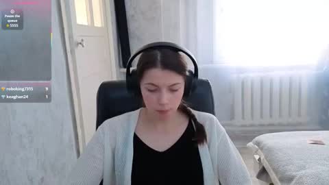 Anny Simpson online show from December 1, 4:32 am